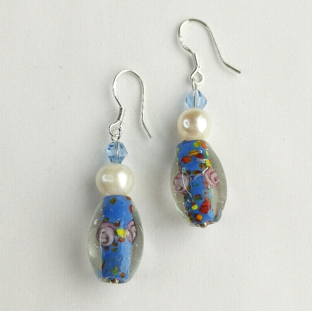 White Freshwater Pearl Murano Bead earrings 🆕